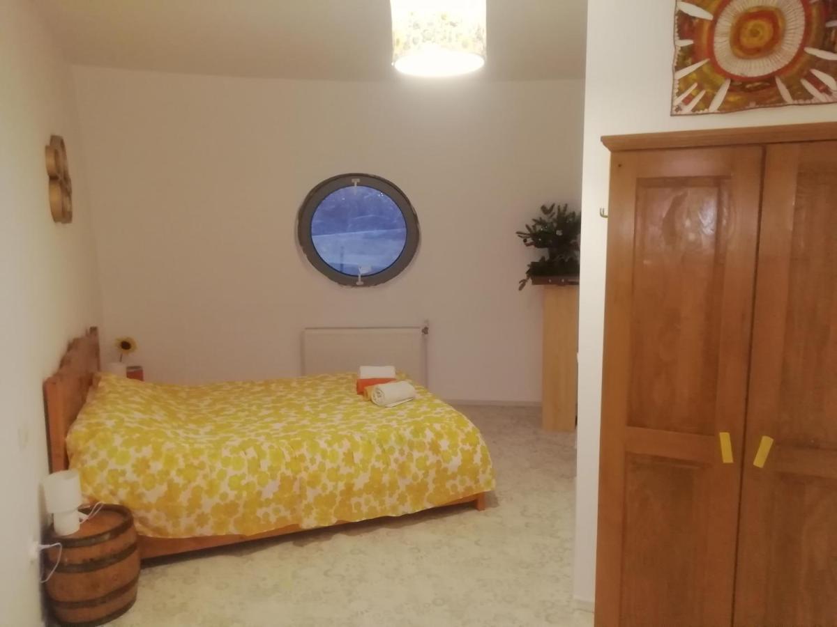 Domurile Din Zarnesti Hotel Bagian luar foto